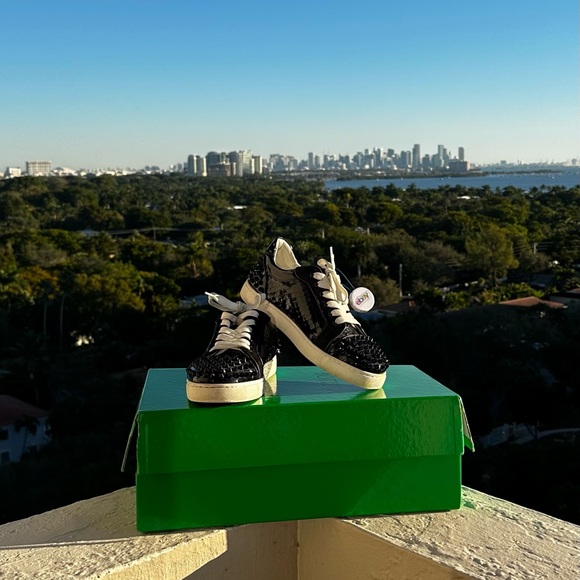 Christian Louboutin Viera 2 Black Croc Embossed Spike Stud Sneakers EU 38 Auth - Picture 7 of 9